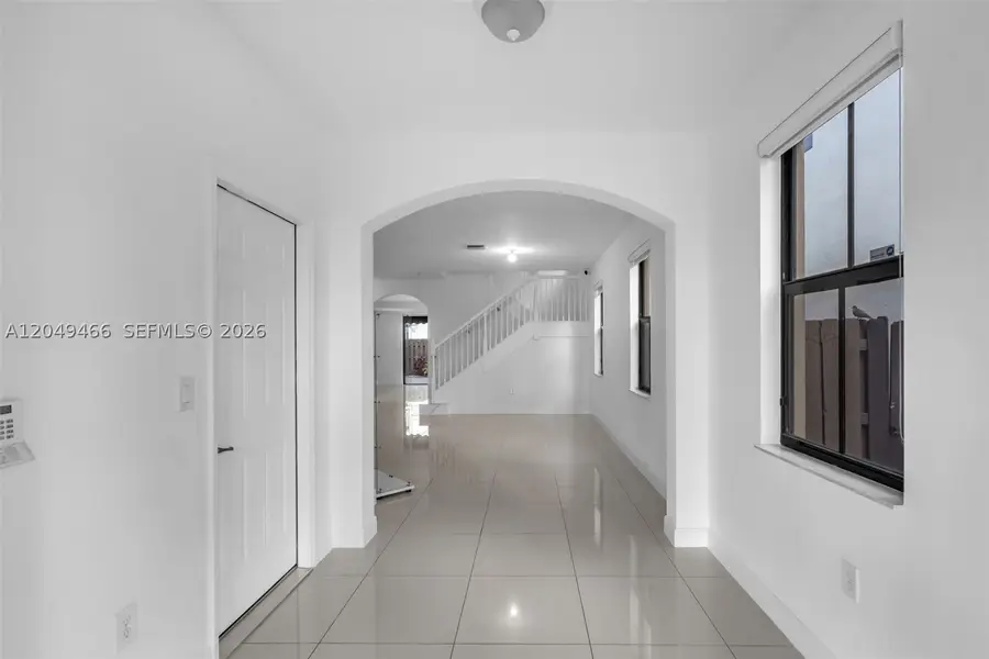 8850 NW 99th Path, Doral, FL 33178 - #2