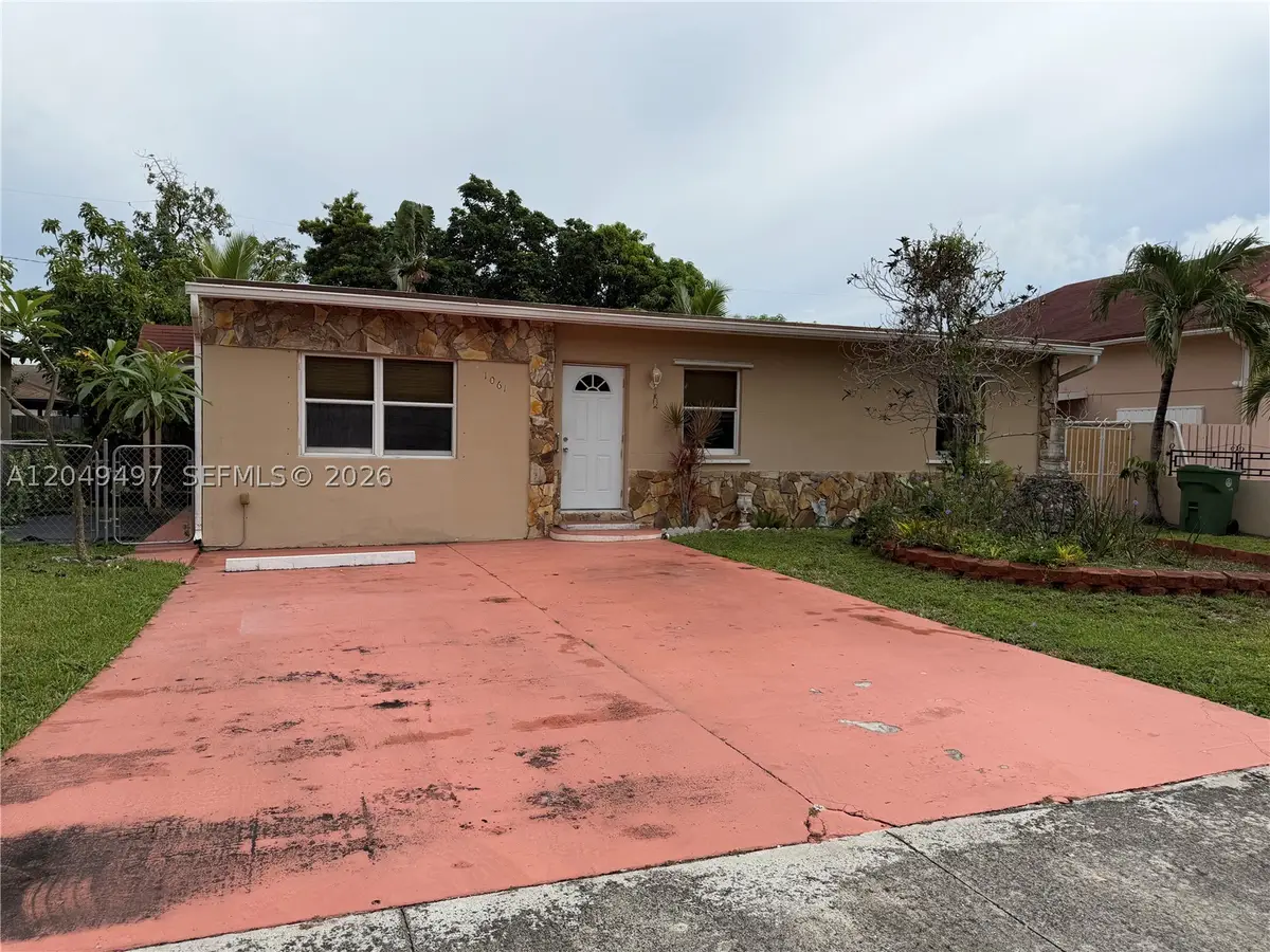 1061 E 20th St, Hialeah, FL 33013 - #1