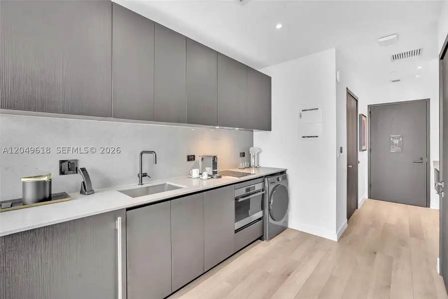 20 NE 11th St #4607A, Miami, FL 33132 - #3