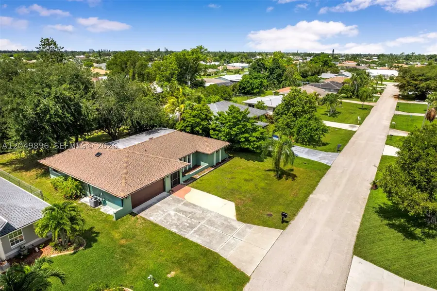 526 SE 34, Cape Coral, FL 33904 - #2