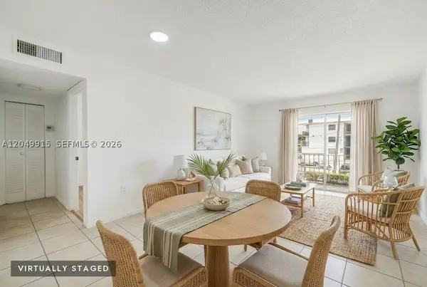 6200 W Flagler St #208, Miami, FL 33144