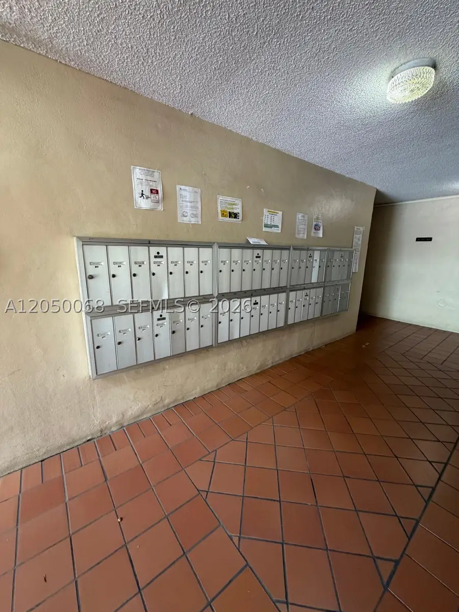 14421 N Kendall Dr #412M, Miami, FL 33186 - #2