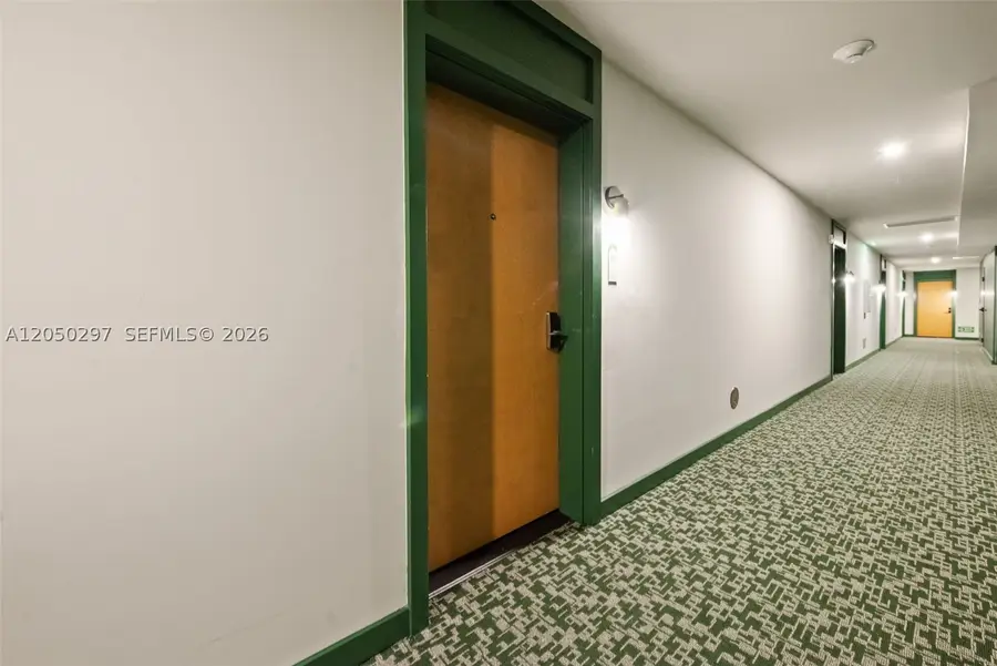 11 NE 6th St #2605, Miami, FL 33132 - #2