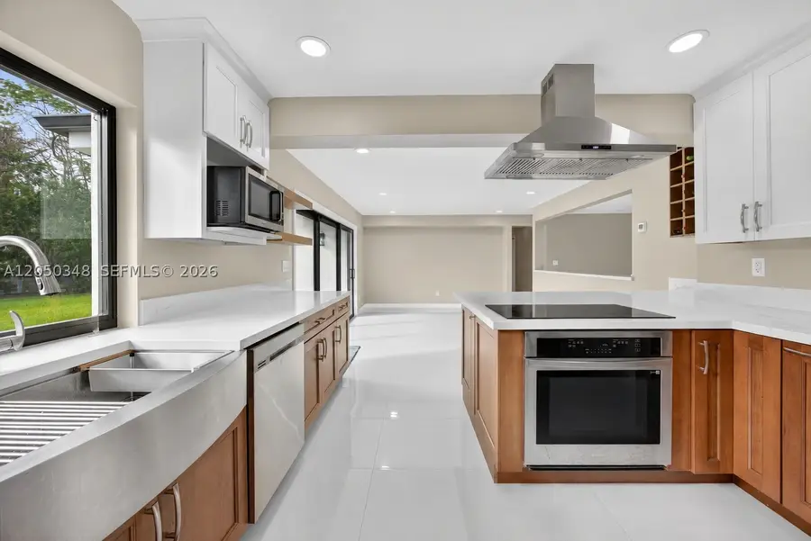 8024 SW 91st Ave, Miami, FL 33173 - #3