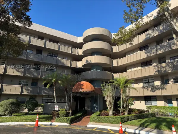 1101 Colony Point Cir #102, Pembroke Pines, FL 33026