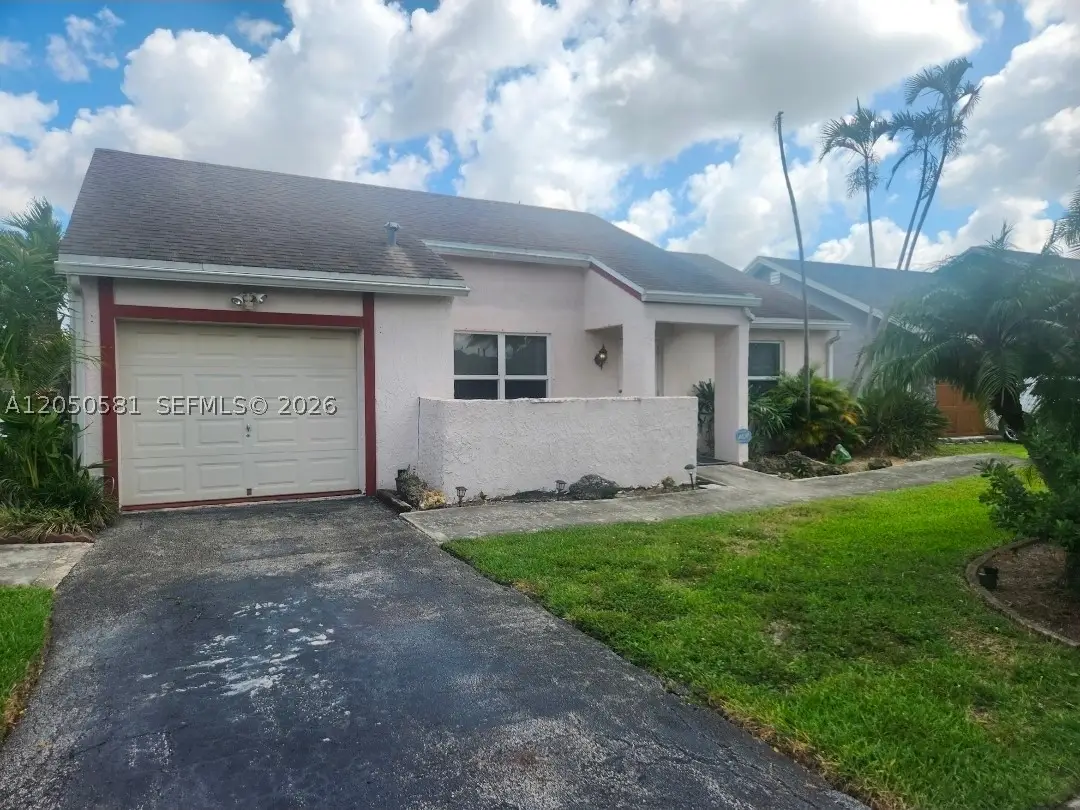 11711 NW 35th St, Sunrise, FL 33323 - #1