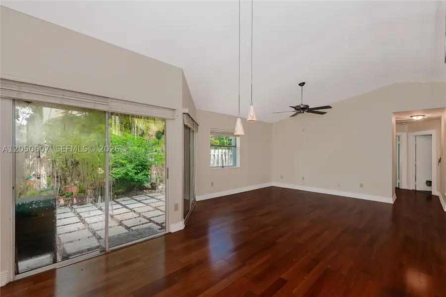 9852 NW 9th Ct, Plantation, FL 33324 - #3
