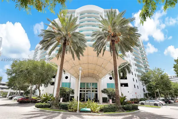 7900 Harbor Island Dr #610, North Bay Village, FL 33141