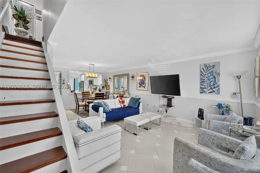 10035 SW 77th Ct, Miami, FL 33156 - #2