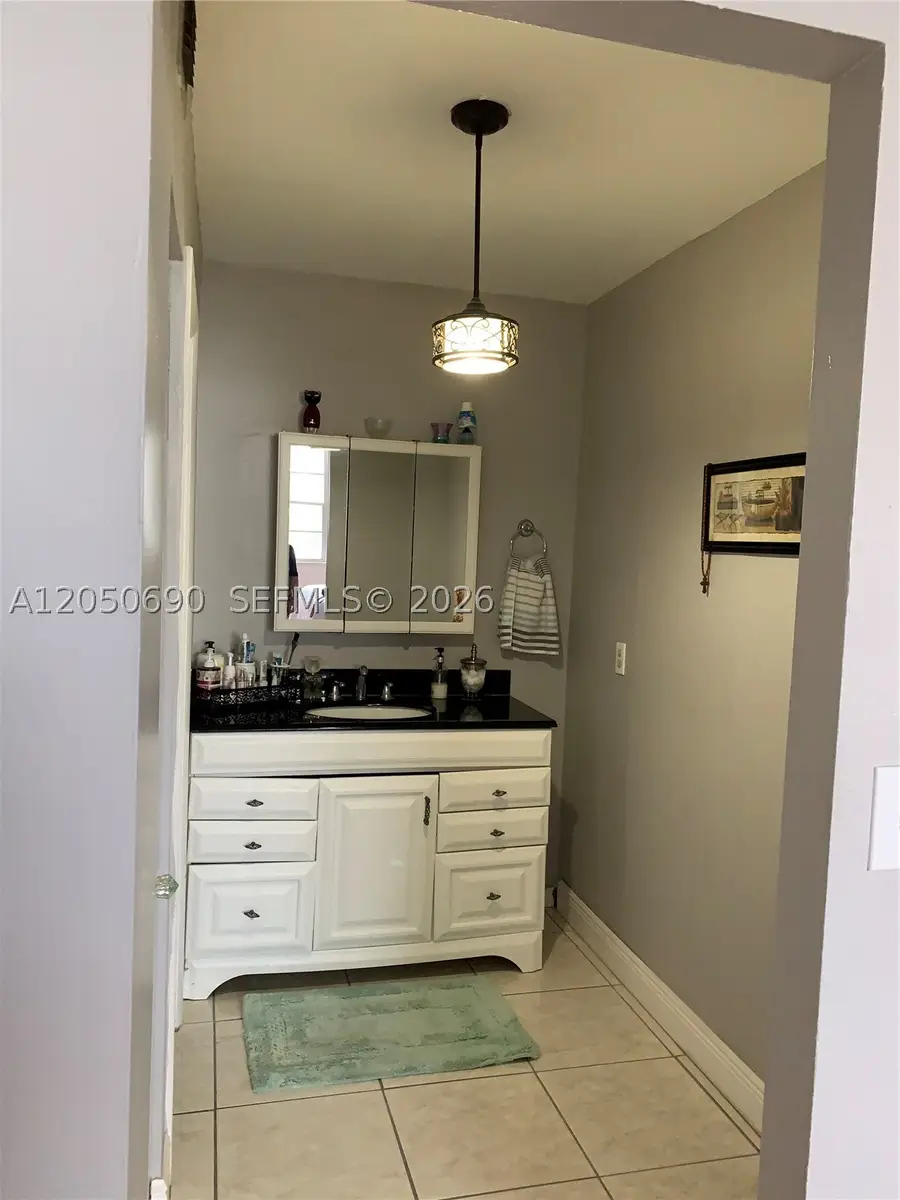 2025 NE 164th St #808, North Miami Beach, FL 33162 - #3