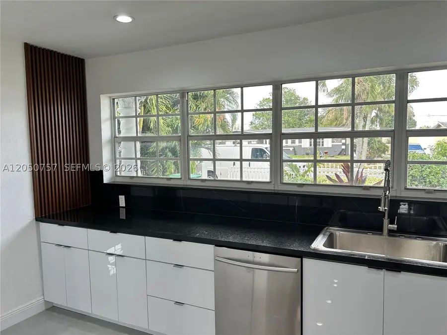 19522 NW 37th Ct, Miami Gardens, FL 33055 - #3