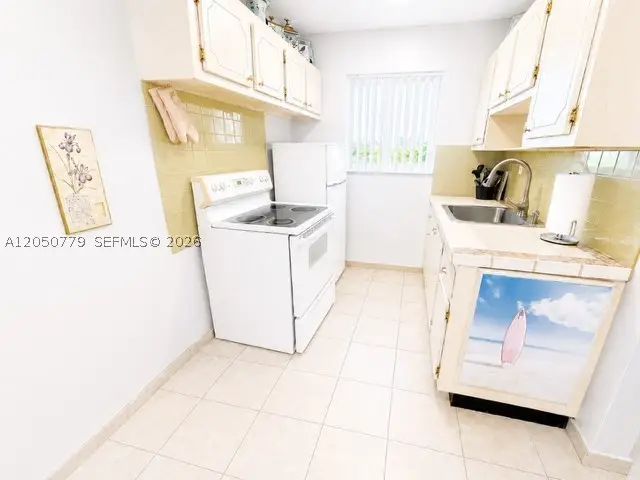 2145 Pierce St #416, Hollywood, FL 33020 - #3