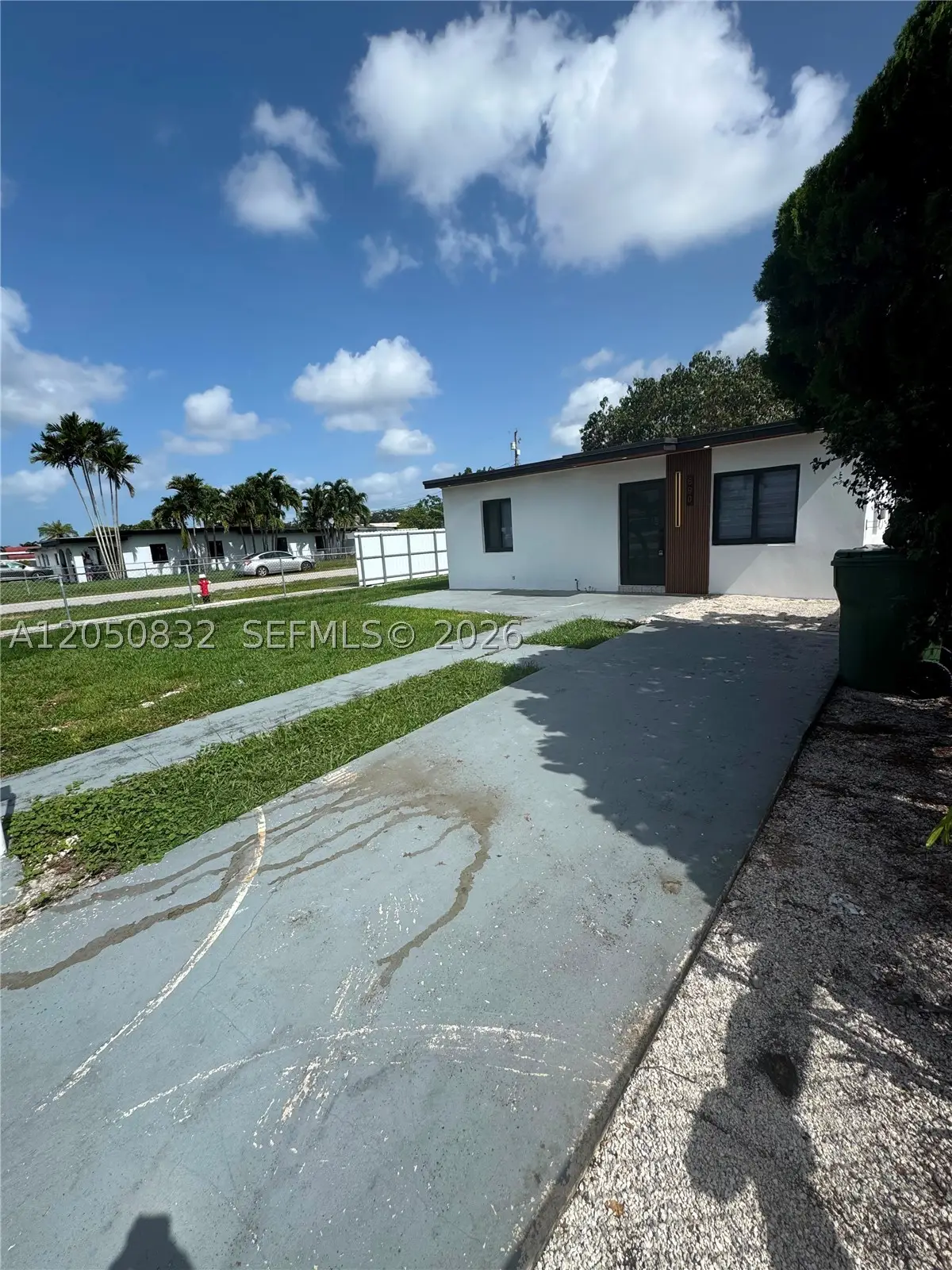 690 E 46th St, Hialeah, FL 33013 - #1