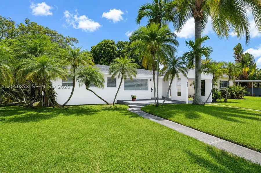 230 NE 2nd Pl, Dania Beach, FL 33004 - #3