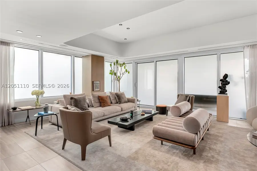 4701 N Meridian Ave #421, Miami Beach, FL 33140 - #3