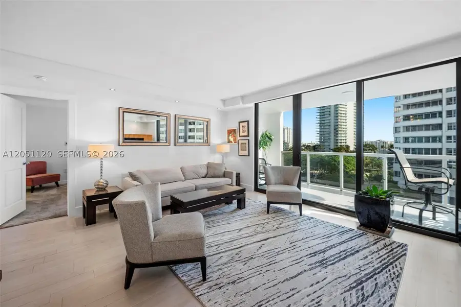 9 Island Ave #610, Miami Beach, FL 33139 - #3