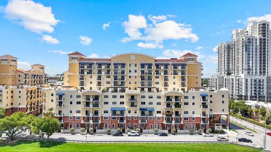 8390 SW 72nd Ave #702, Miami, FL 33143 - #2