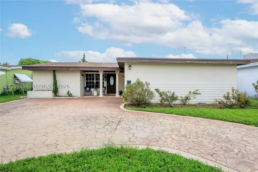 3821 E Lake Ter, Miramar, FL 33023 - #2