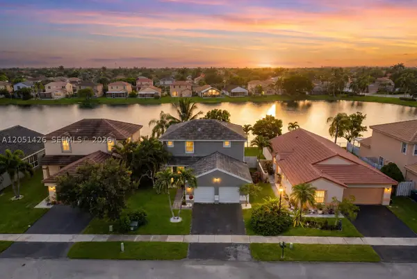 18546 NW 22nd St, Pembroke Pines, FL 33029