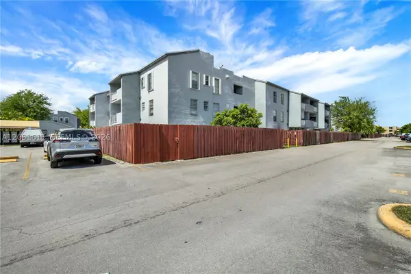1755 W 60th St #D204, Hialeah, FL 33012