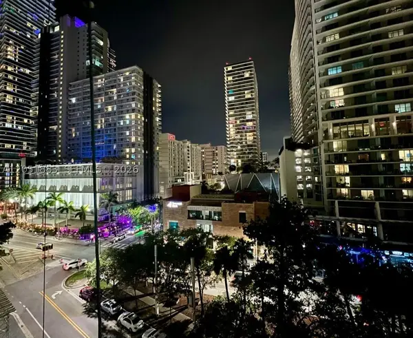 1080 Brickell Ave #703, Miami, FL 33131