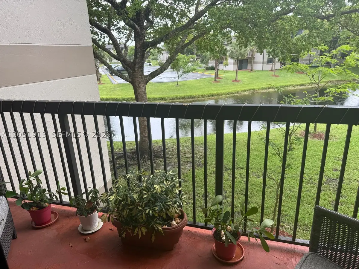 Address Withheld By Seller, Sunrise, FL 33351 - #1