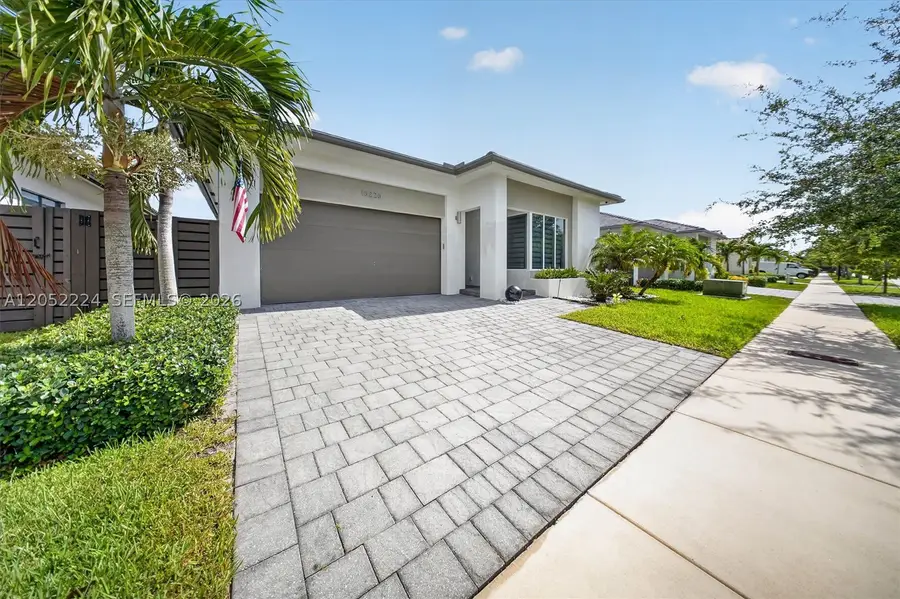 15226 SW 176th Ln, Miami, FL 33187 - #2