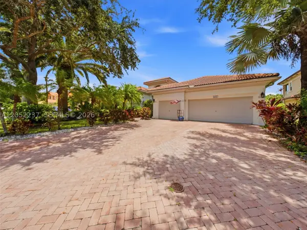 12307 NW 49th St, Coral Springs, FL 33076