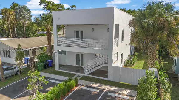 1820 SW 9th St, Fort Lauderdale, FL 33312