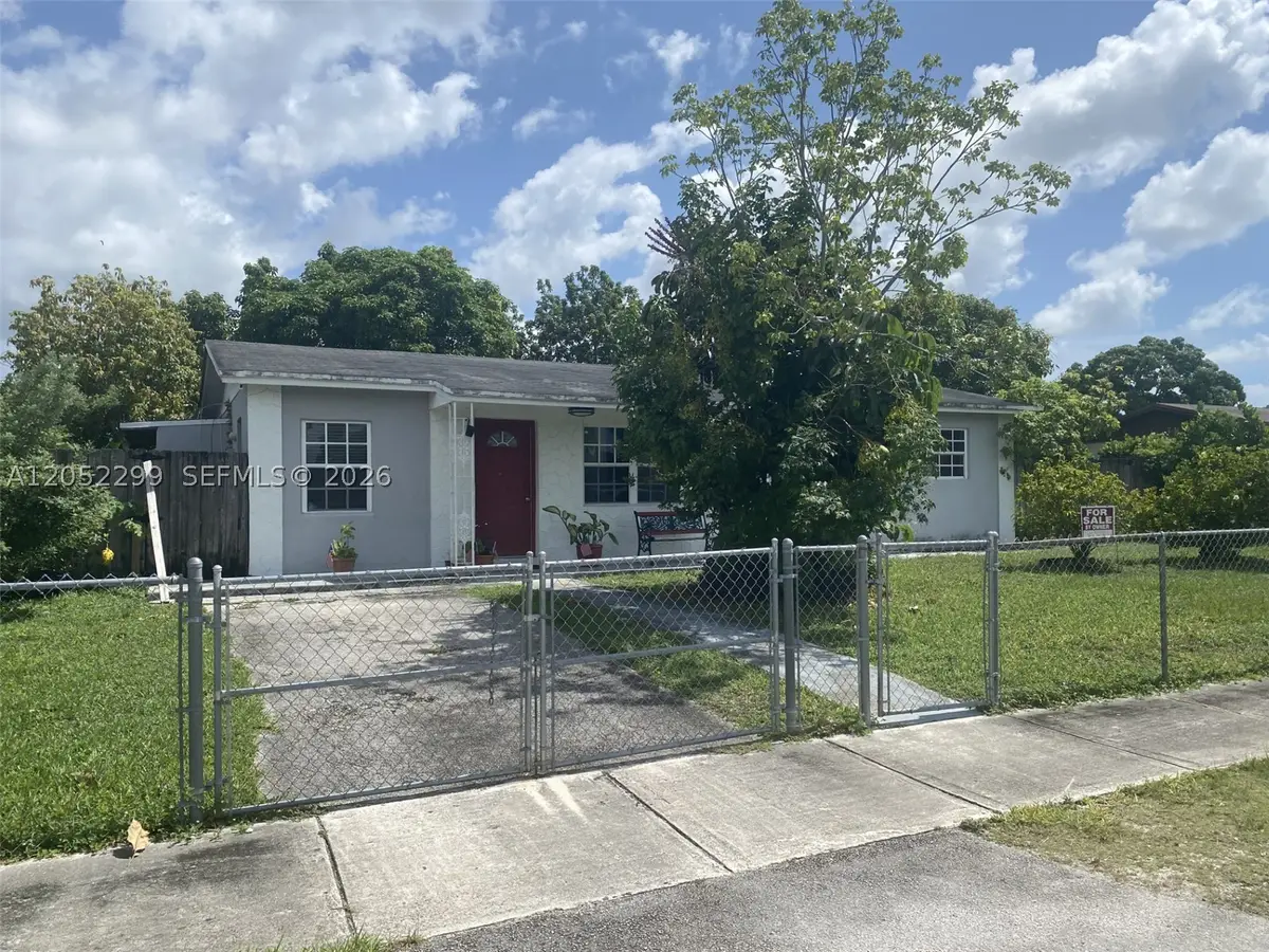 15061 SW 299th St, Homestead, FL 33033 - #1