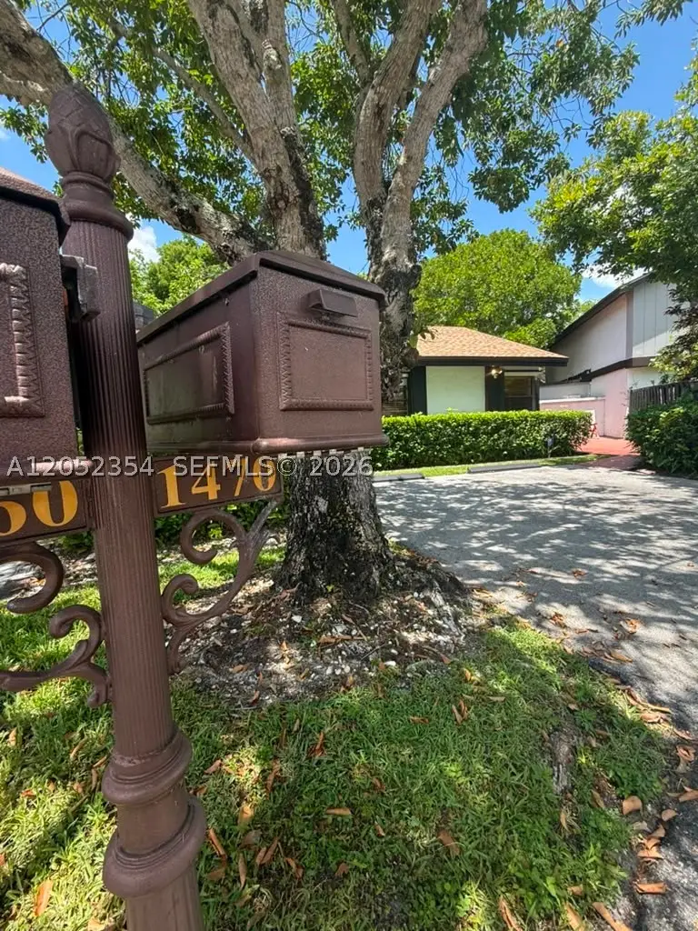 1470 Flamingo Ct, Pembroke Pines, FL 33026 - #2