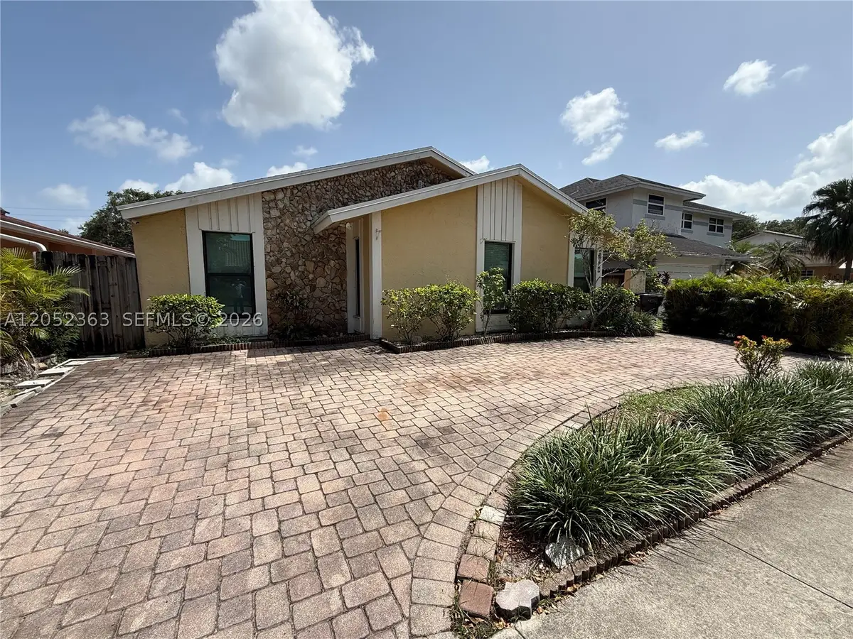 3620 Farragut St, Hollywood, FL 33021 - #1