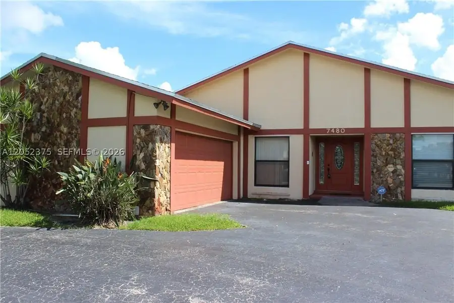 7480 NW 37th Ct, Lauderhill, FL 33319 - #2
