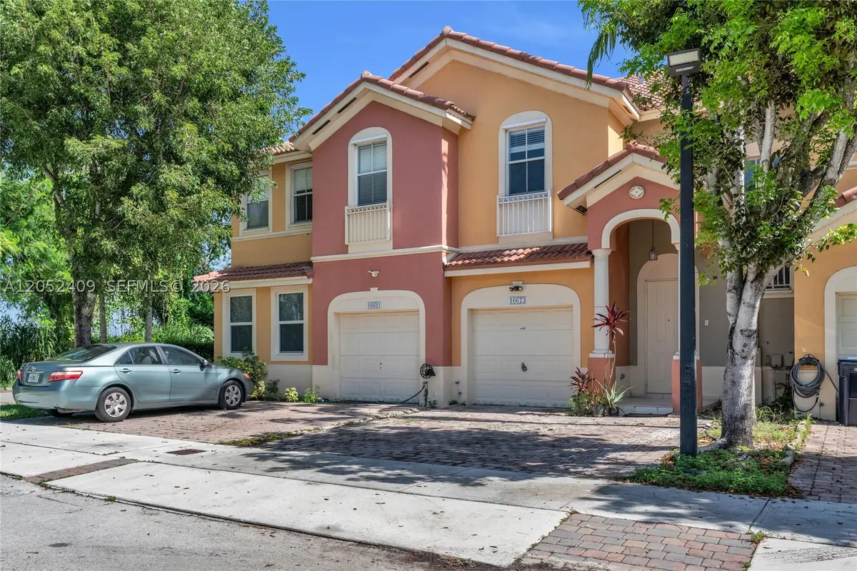 16673 SW 78th Ter, Miami, FL 33193 - #1