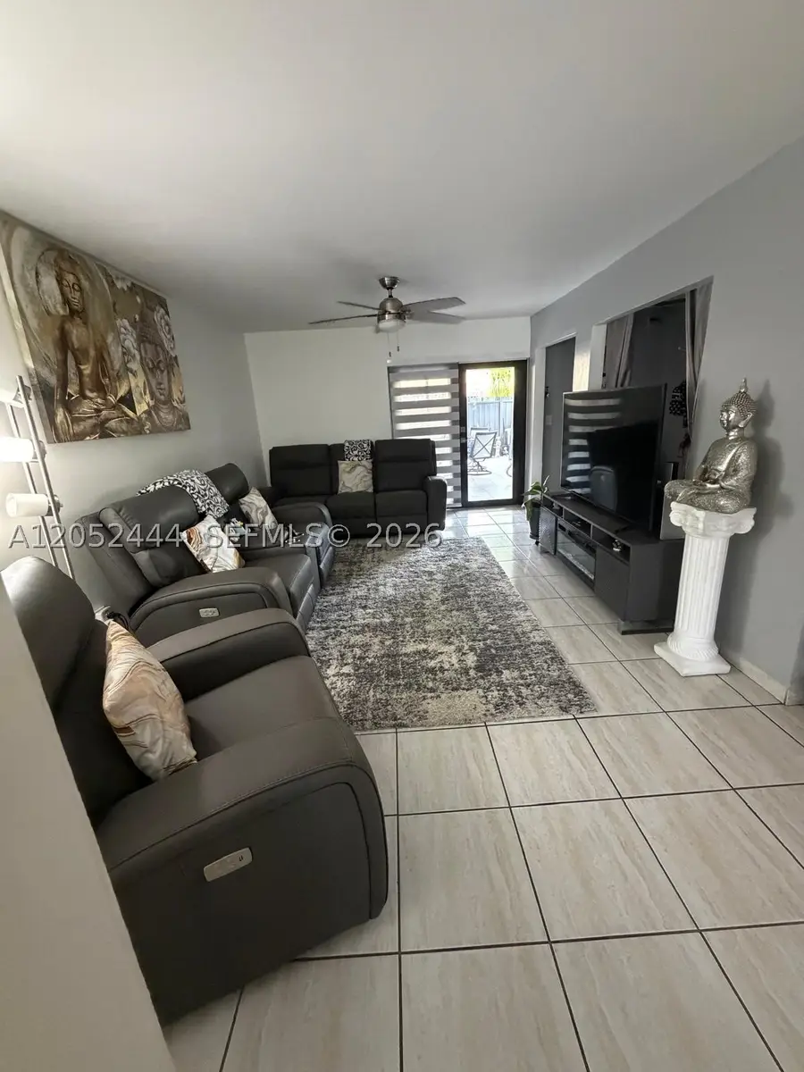 2760 W 63rd Pl #106-23, Hialeah, FL 33016 - #2