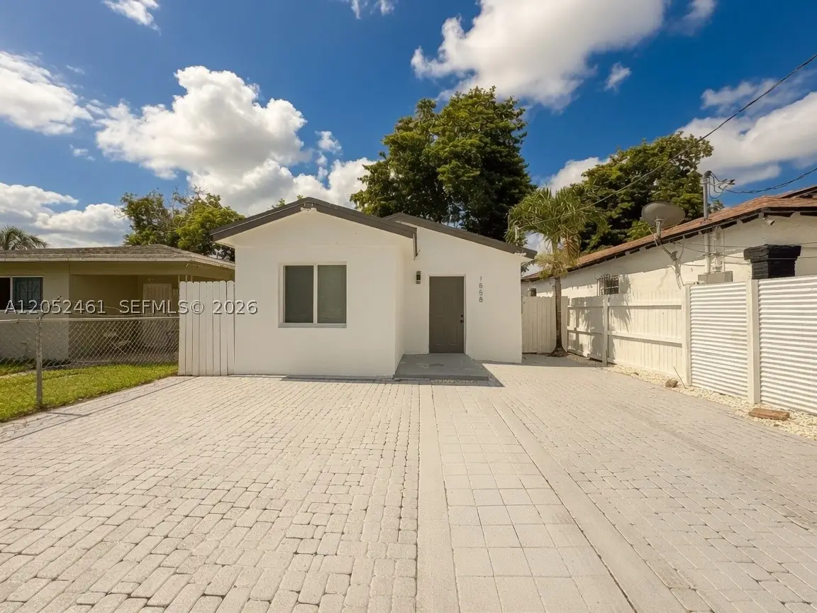 1558 NW 71st St, Miami, FL 33147 - #1
