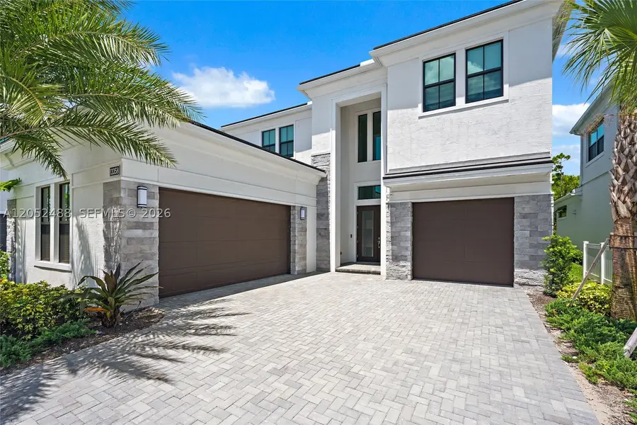 13358 Artisan Cir, Palm Beach Gardens, FL 33418 - #2