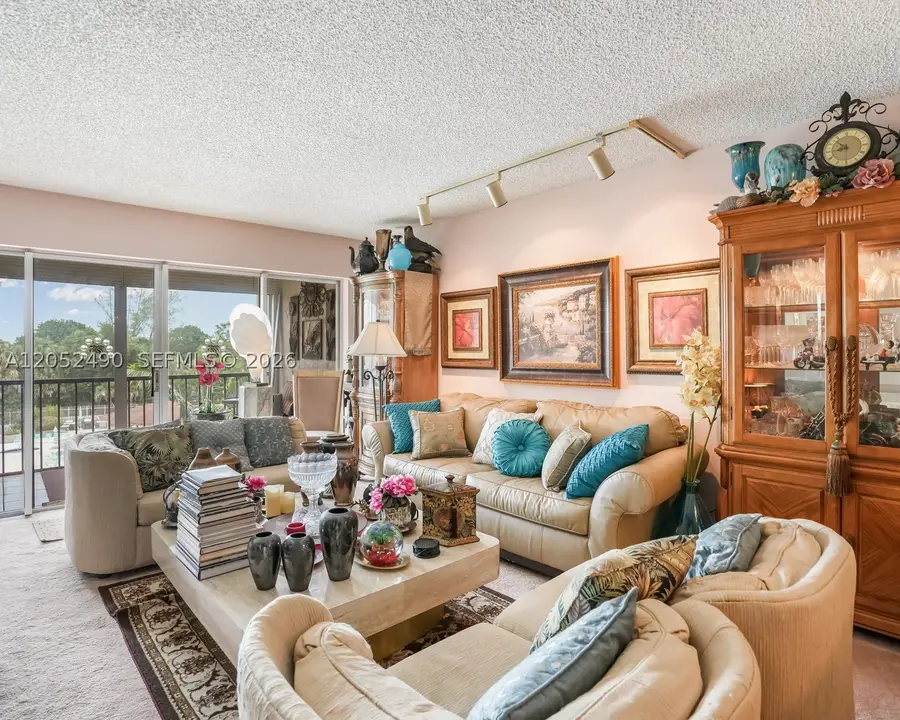 3930 Inverrary Blvd #406-D, Lauderhill, FL 33319 - #2