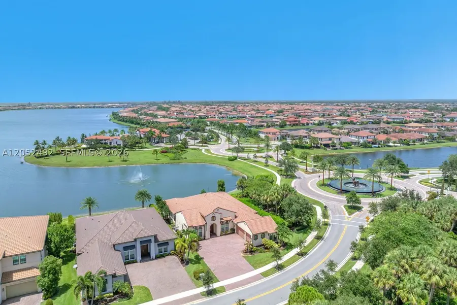 12205 S Parkland Bay Trl, Parkland, FL 33076 - #2