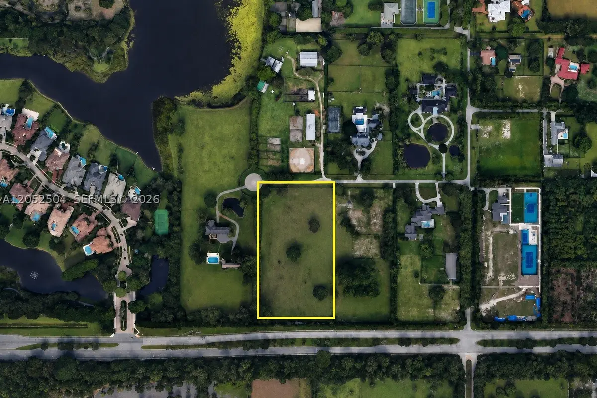 8650 Surrey Ln, Boca Raton, FL 33496 - #1