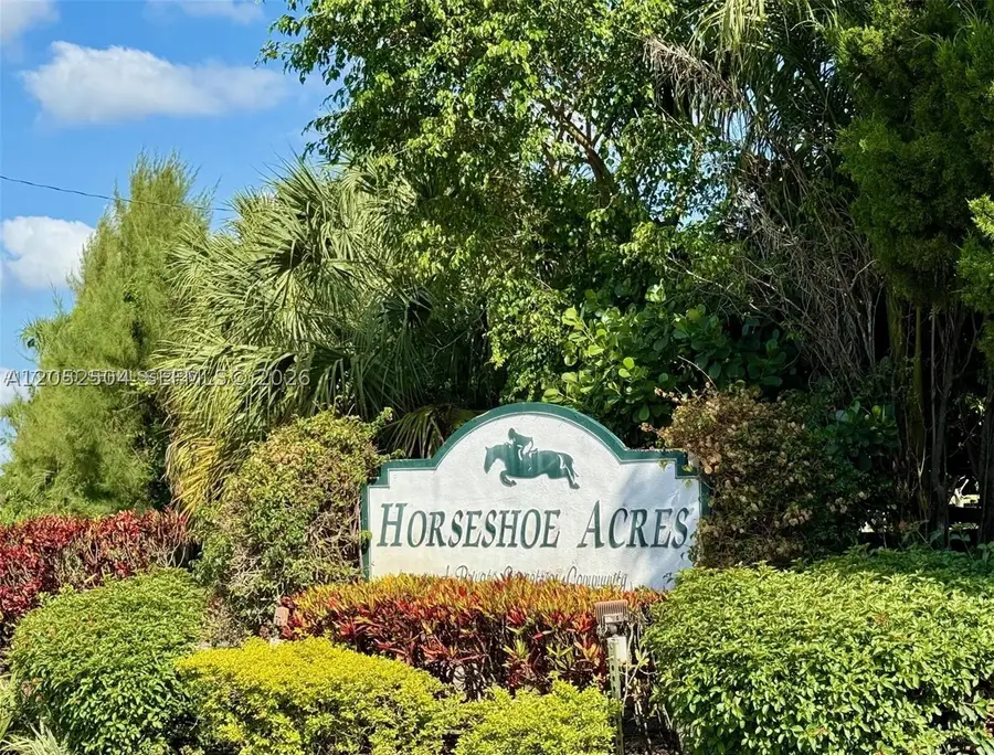 8650 Surrey Ln, Boca Raton, FL 33496 - #2