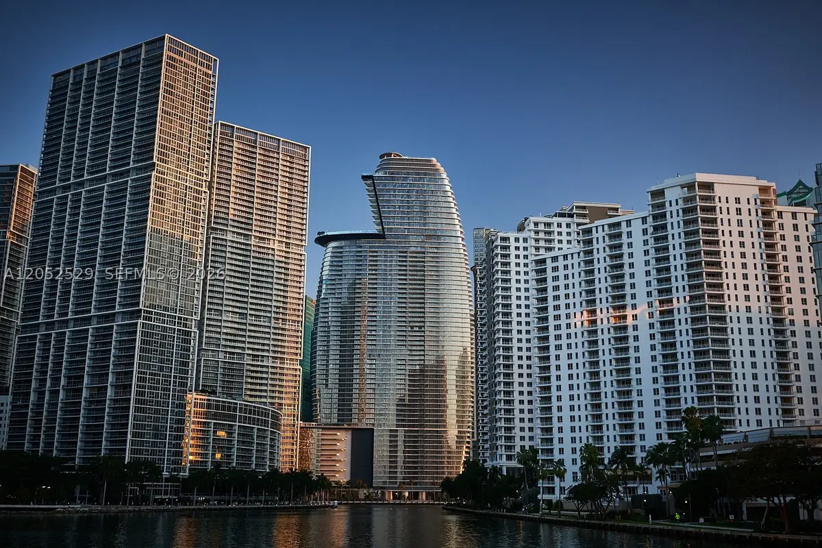 300 Biscayne Boulevard Way #1705W, Miami, FL 33131 - #1