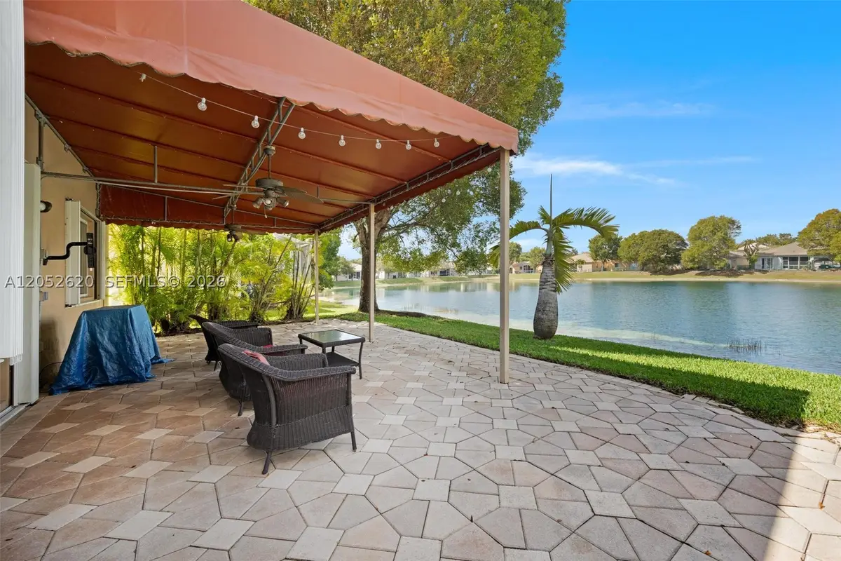 2002 SE 17th Ave, Homestead, FL 33035 - #1