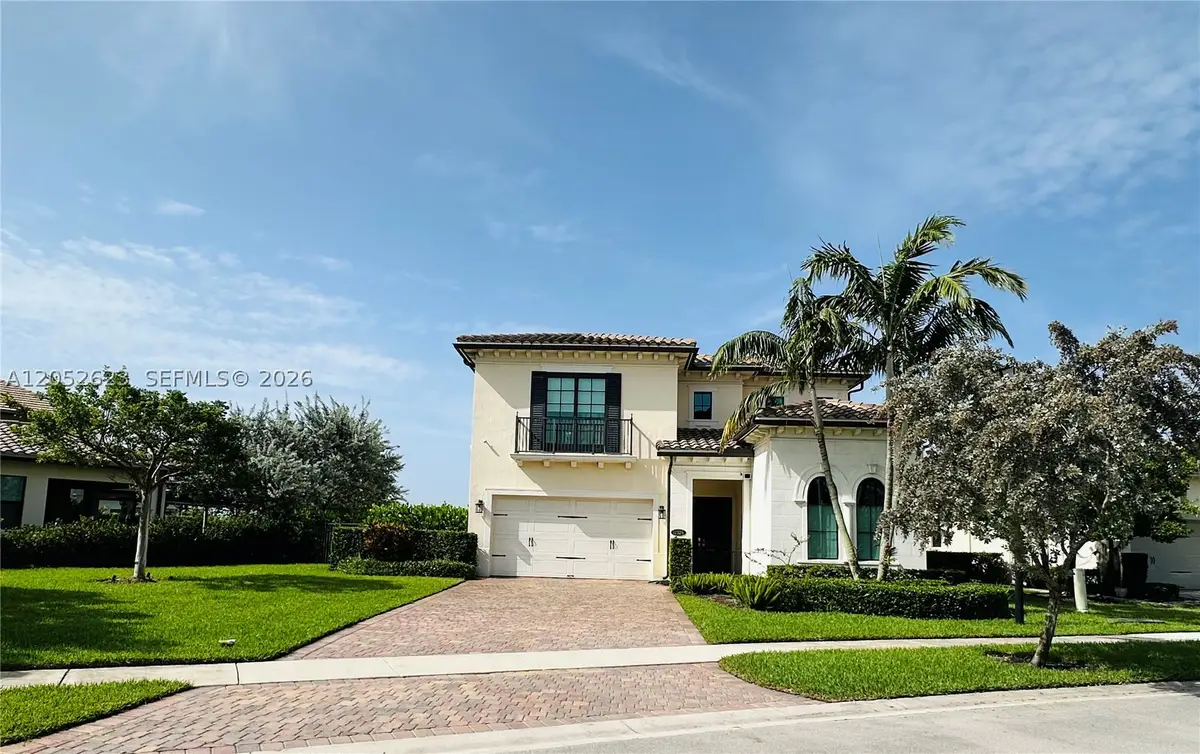 11326 SW 12th St, Pembroke Pines, FL 33025 - #1