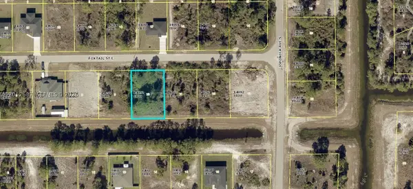 854 Foxtail St., Lehigh Acres, FL 33974