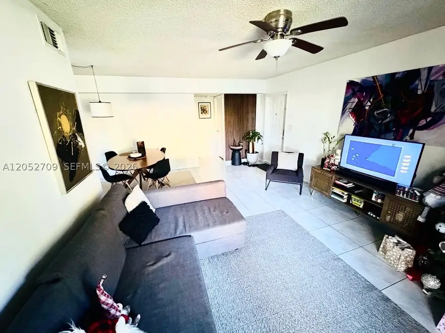 12TH SW St #104, Pembroke Pines, FL 33025 - #2