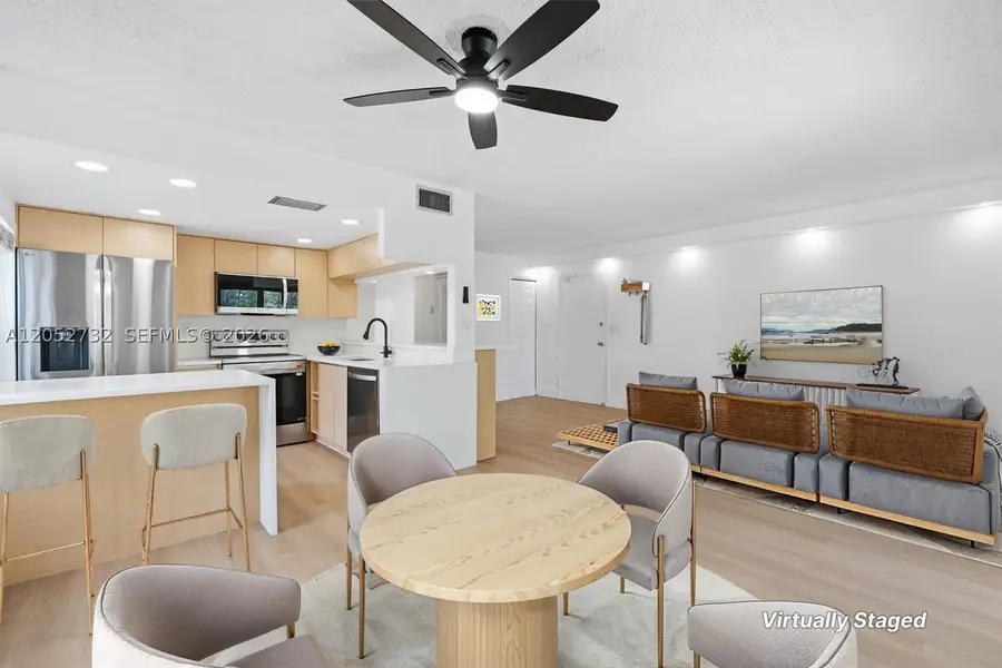110 Salamanca Ave #202, Coral Gables, FL 33134 - #3