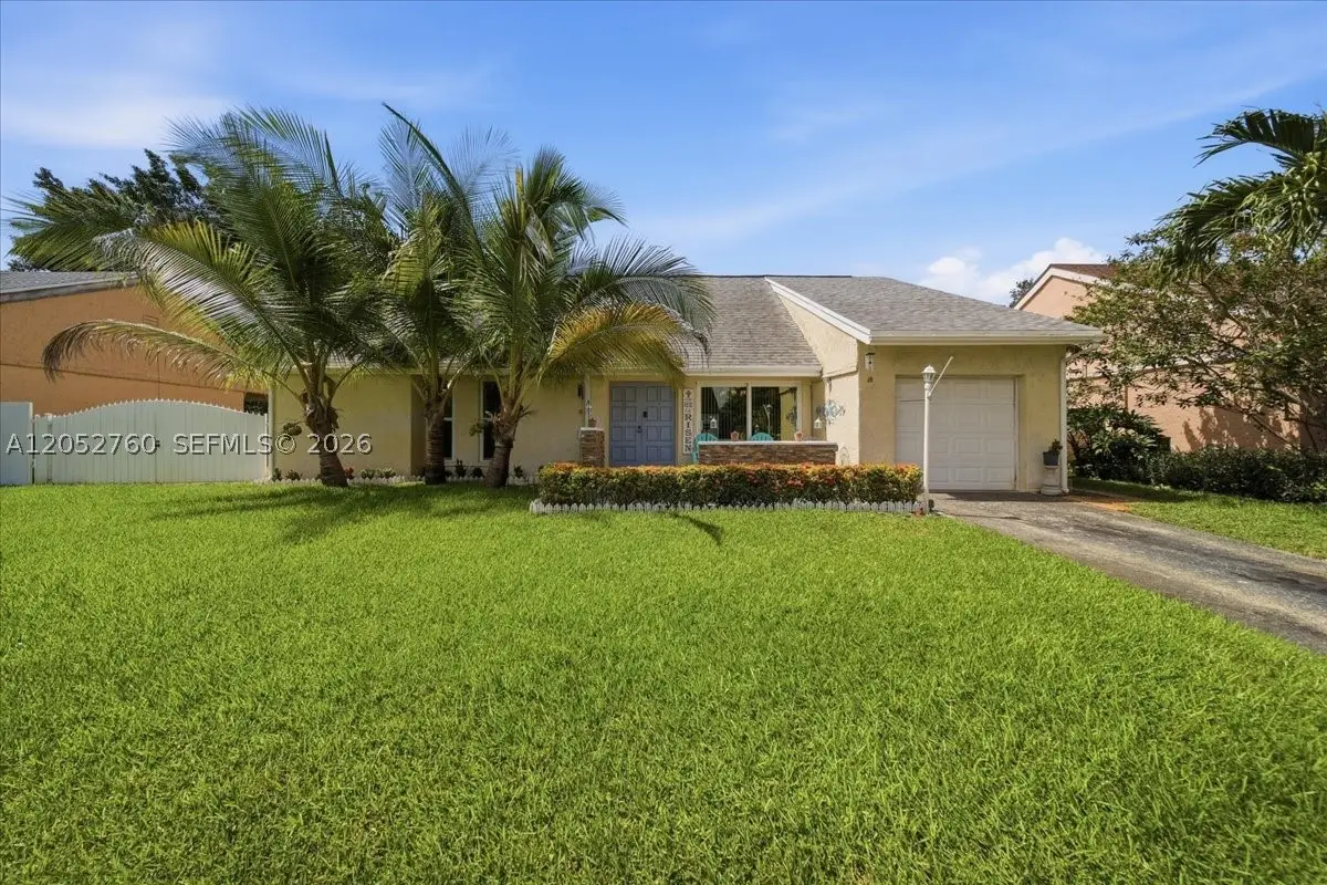 9050 Crescent Dr, Miramar, FL 33025 - #1