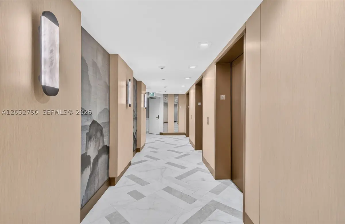 2800 Island Bl #904, Aventura, FL 33160 - #1