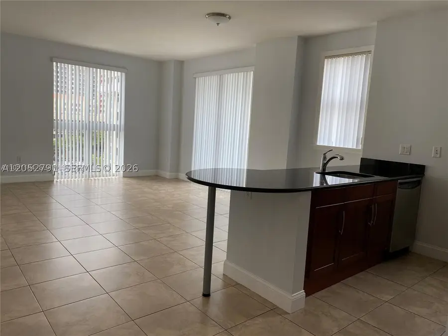 7280 SW 90th St #501, Miami, FL 33156 - #2